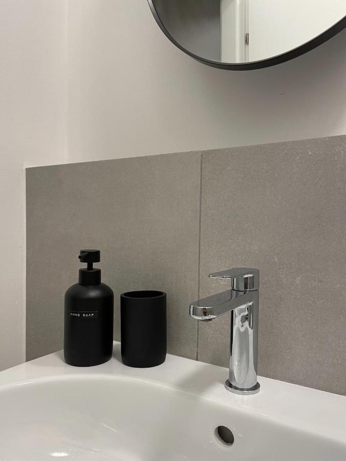 Casa Unica Milano - Spacious & Contemporary Apartment - Bullona I エクステリア 写真